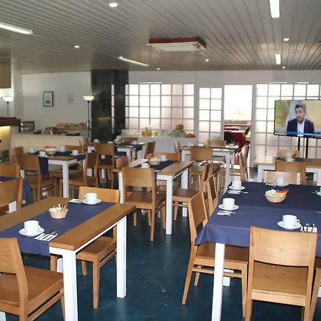 Marques De Santillana Hotel Torrelavega