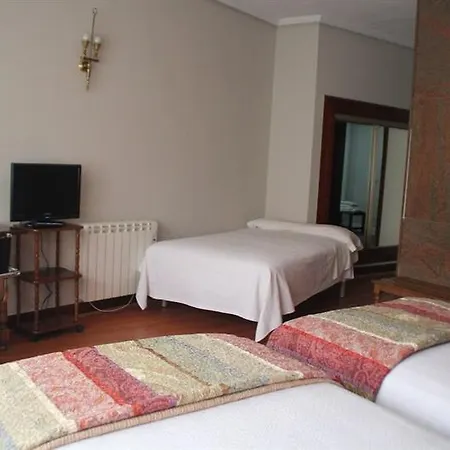 Marqués De Santillana