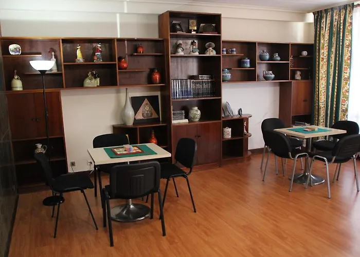 Marques De Santillana 3*