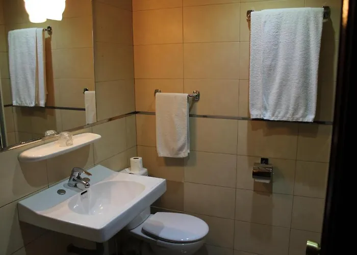 Hotel Marques De Santillana 3*