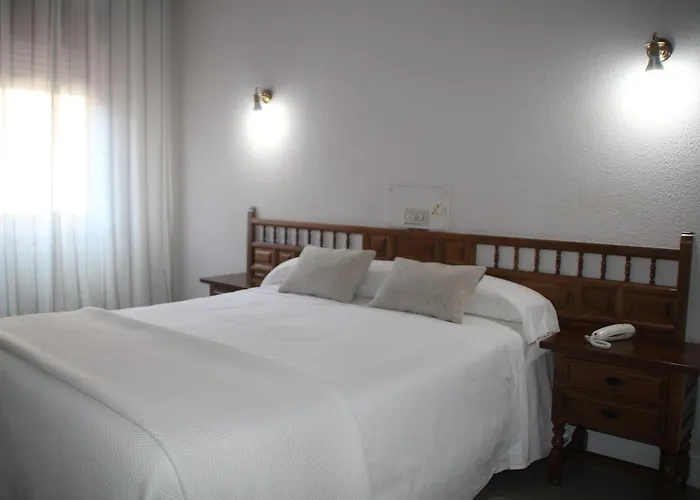 Marques De Santillana 3*