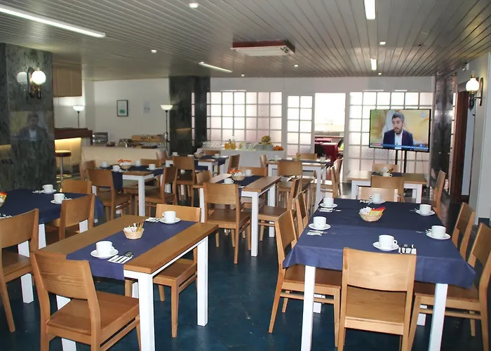 Marques De Santillana Hotel Torrelavega