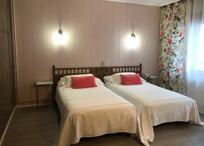 Marques De Santillana Hotel Torrelavega