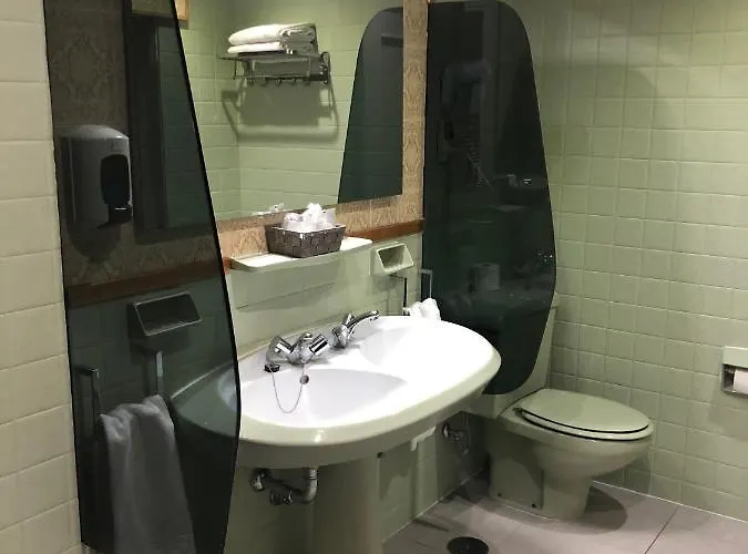 Marques De Santillana 3* 토렐라베가