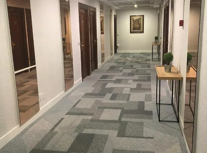 Marques De Santillana Otel 3*